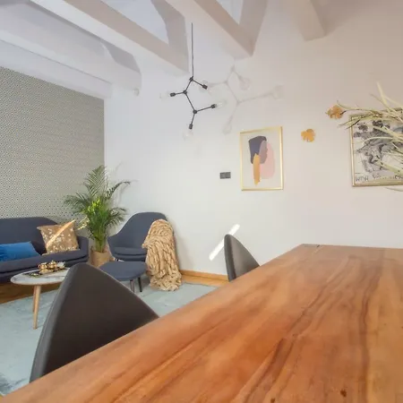 Apartman Outremer Blue